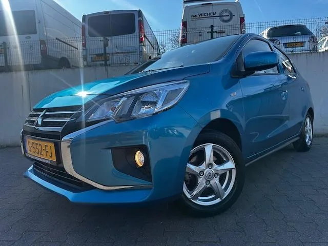 Mitsubishi Space Star (2023) — foto 1