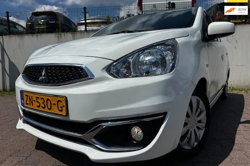 Mitsubishi Space Star (2019)
