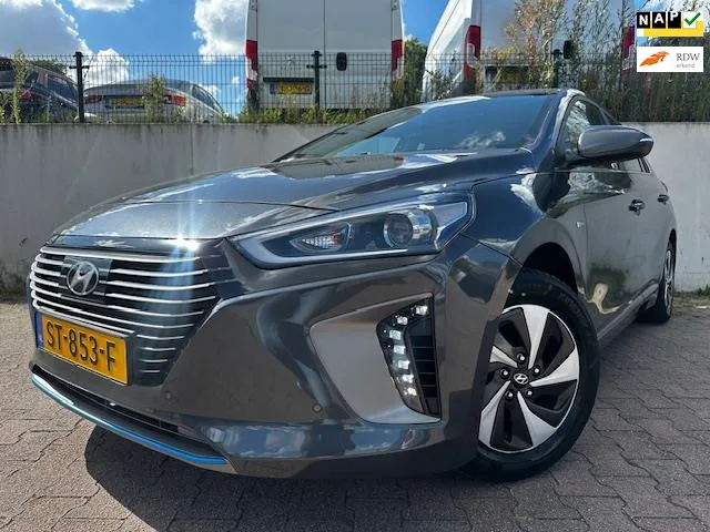 Hyundai Ioniq (2018) — foto 1