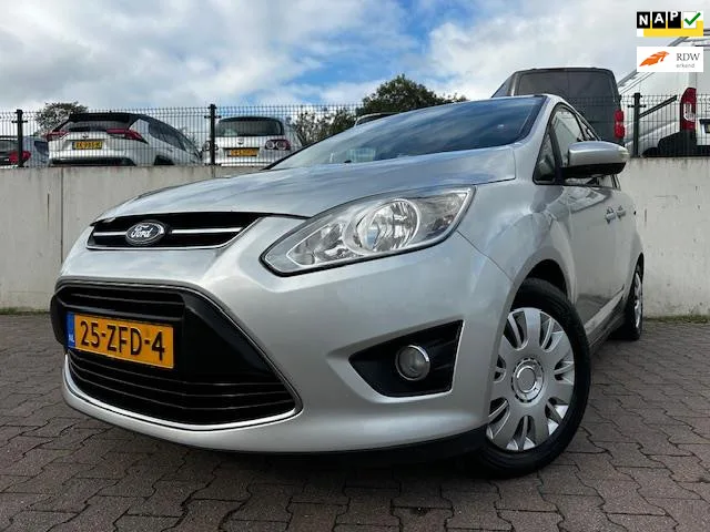 Ford Grand C-Max (2012) — foto 1