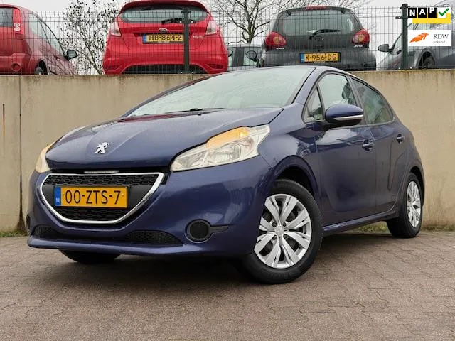 Peugeot 208 (2013) — foto 1