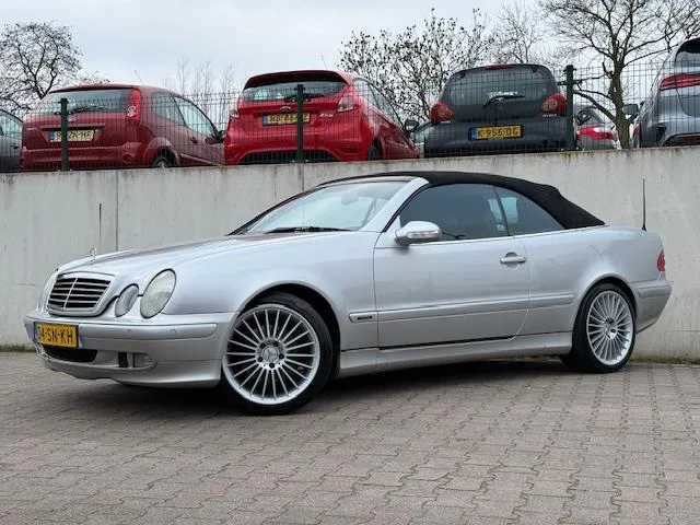 Mercedes-Benz CLK-Klasse (2003) — foto 1