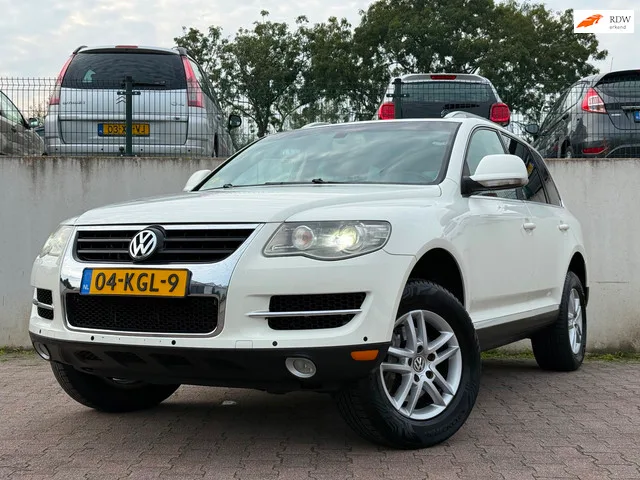 Volkswagen Touareg (2008) — foto 1