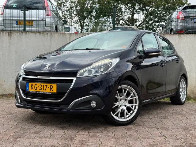 Peugeot 208 (2016) — foto 1