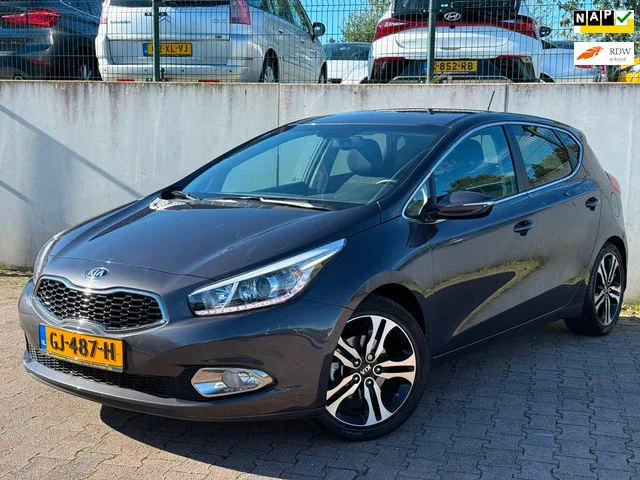 Kia Ceed (2015) — foto 1