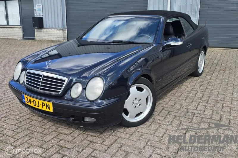 Mercedes-Benz Auto (1999)