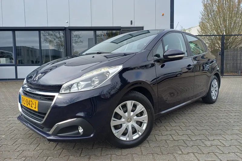 Peugeot 208 (2017)