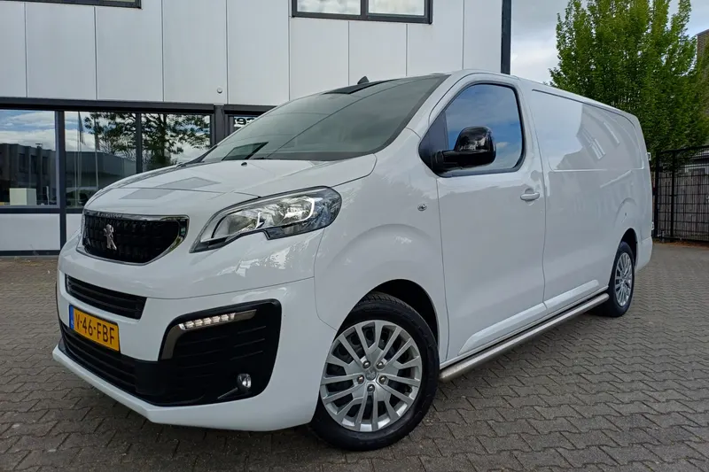 Peugeot Expert (2024)