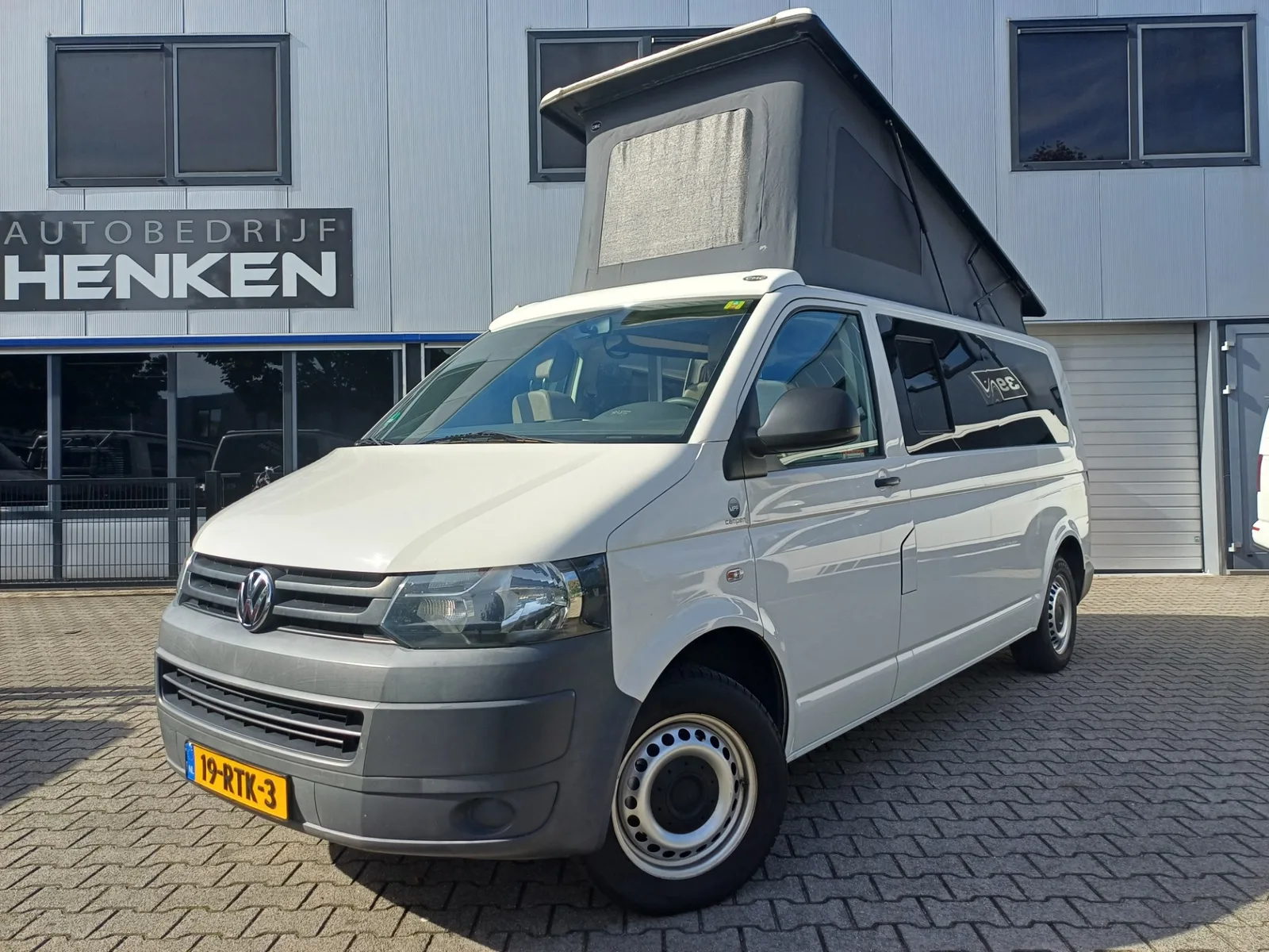 Volkswagen Transporter (2011) — foto 1