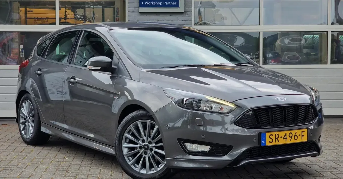 Ford Focus (2018) — foto 1