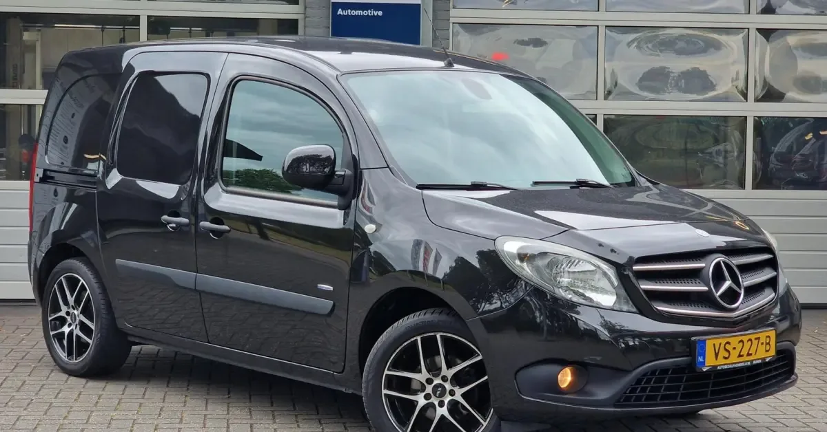 Mercedes-Benz Citan (2015) — foto 1