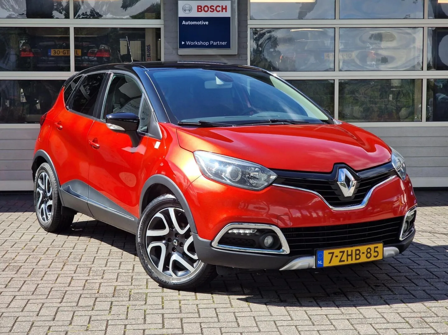 Renault Captur (2015) — foto 1