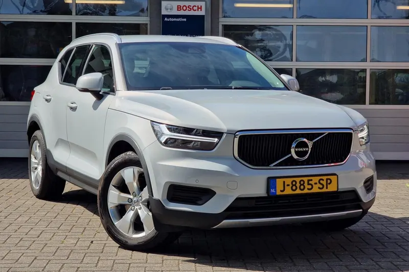 Volvo XC40 (2020)