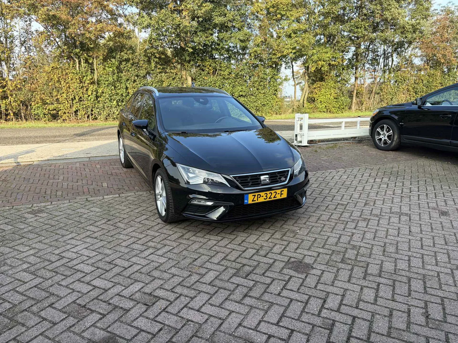 SEAT Leon (2019) — foto 1
