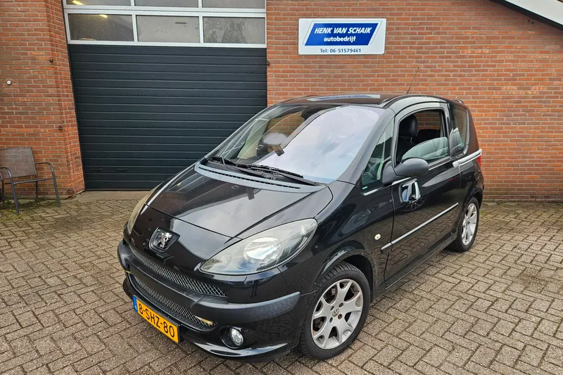 Peugeot 1007 (2006)