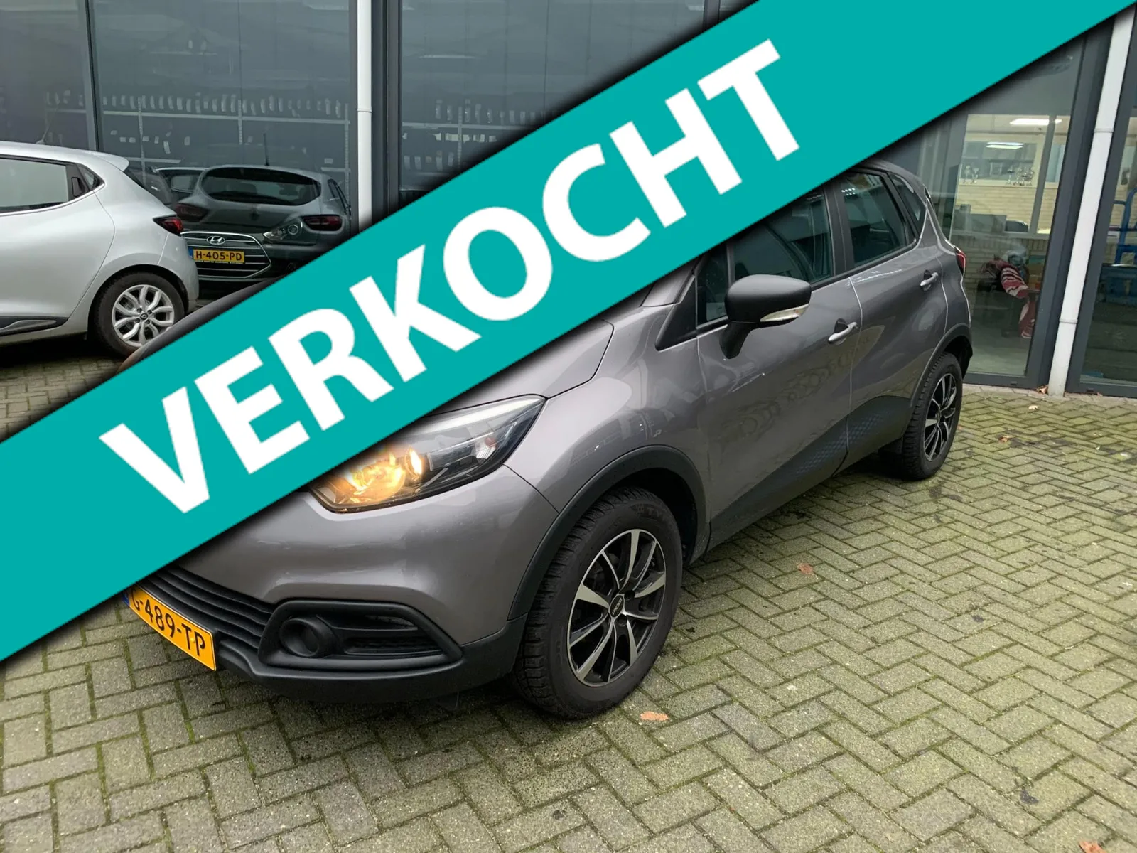 Renault Captur (2016) — foto 1