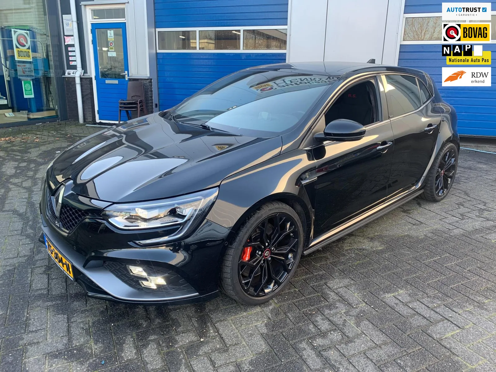 Renault Mégane (2018) — foto 1