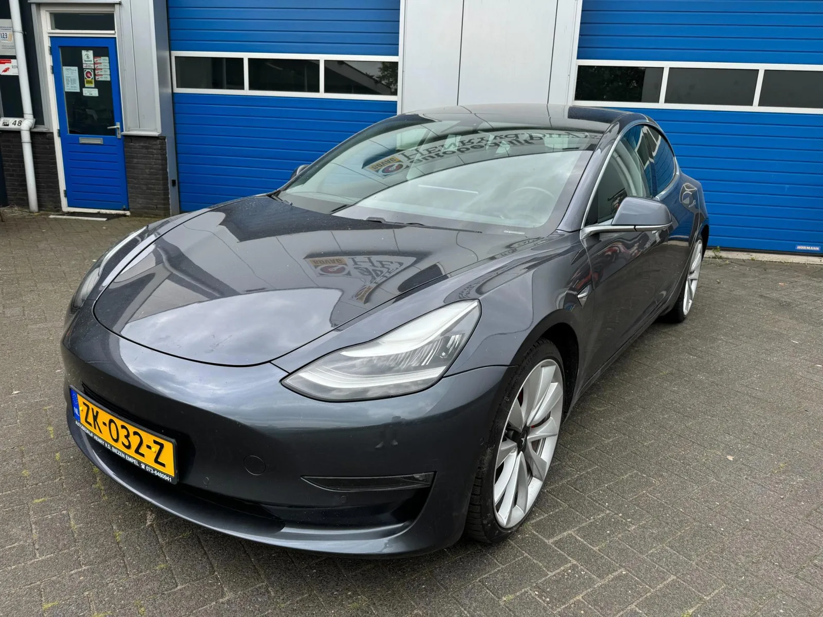 Tesla Model 3 (2019) — foto 1