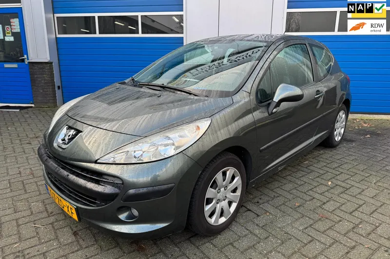 Peugeot 207 (2008)