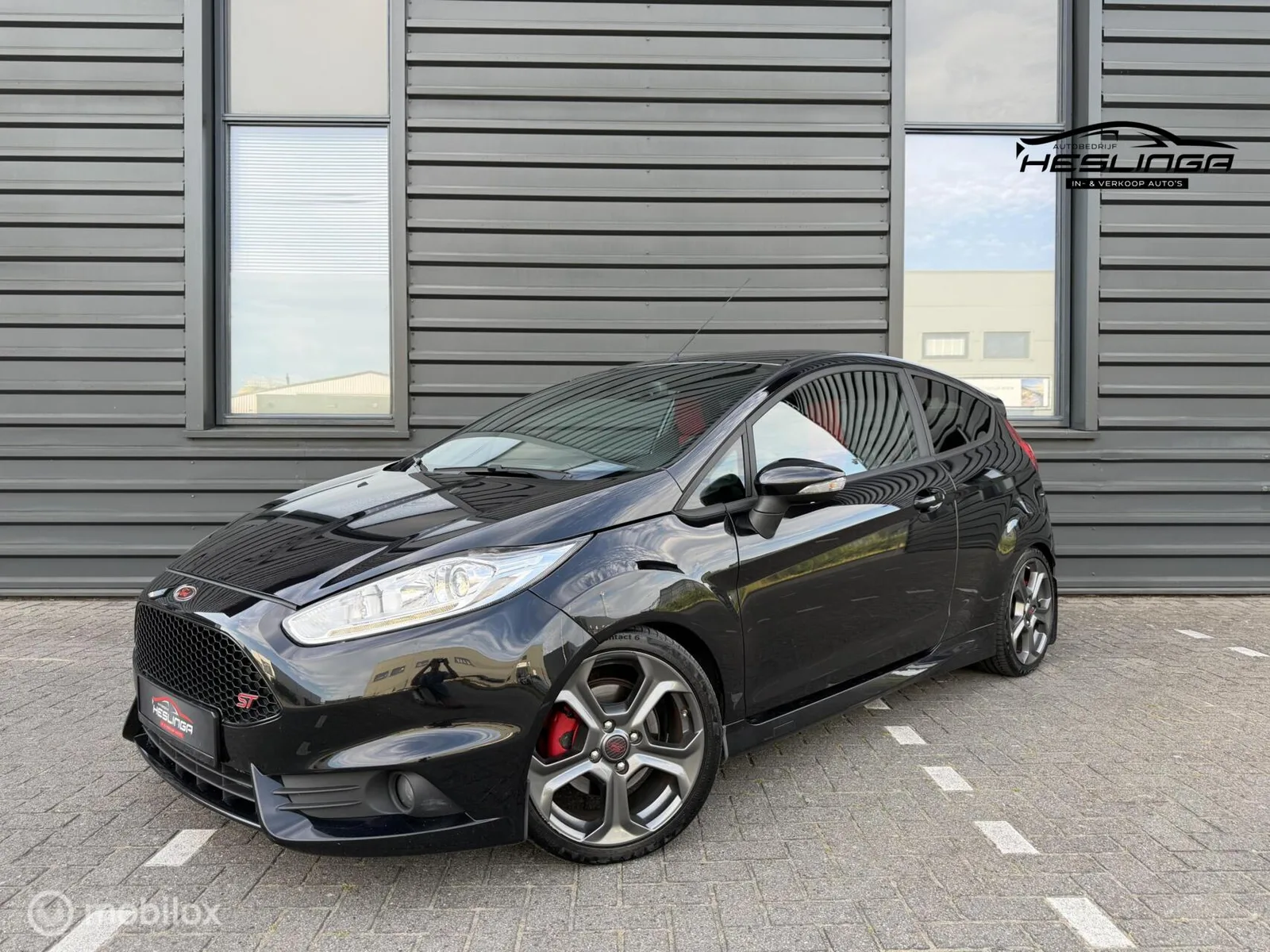 Ford Fiesta ST (2015) — foto 1
