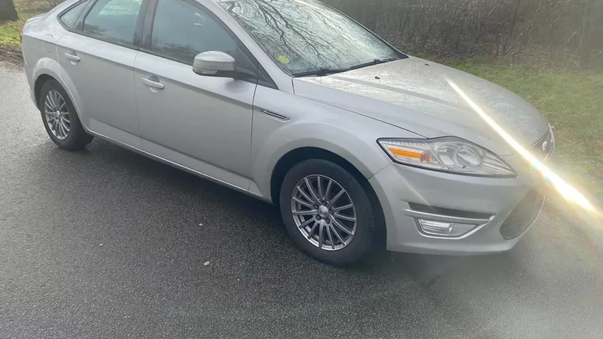 Ford Mondeo (2011) — foto 1