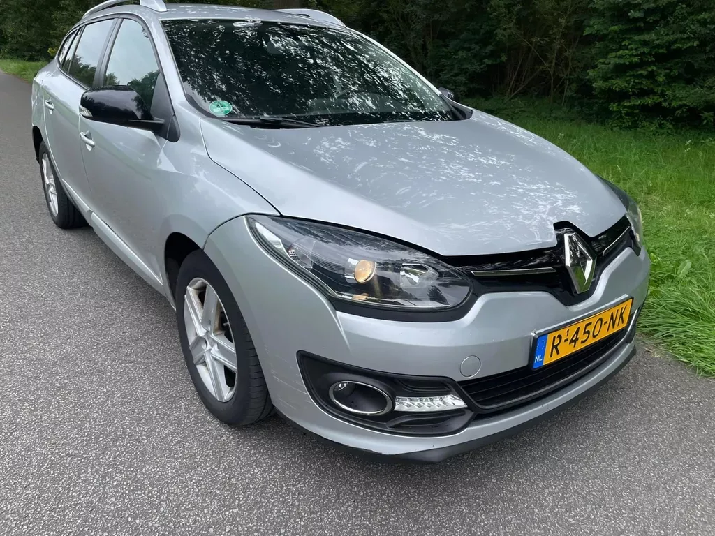 Renault Mégane (2015) — foto 1