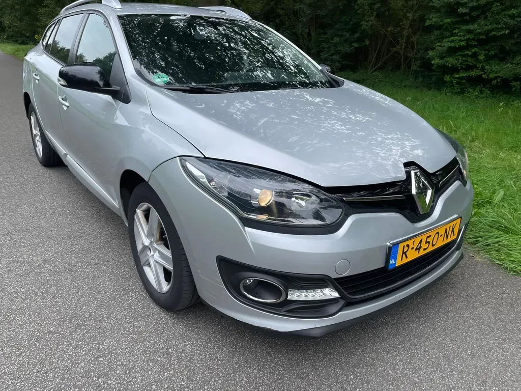 Renault Mégane (2015) — foto 1