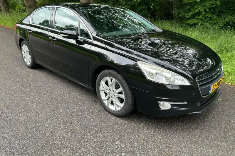 Peugeot 508 (2012)