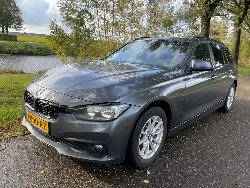 BMW 3-Serie (2016) — foto 1