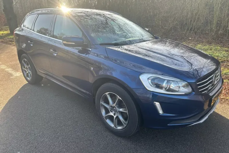 Volvo XC60 (2015)