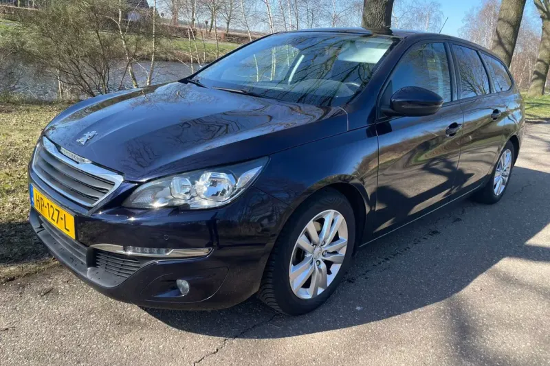 Peugeot 308 (2015)