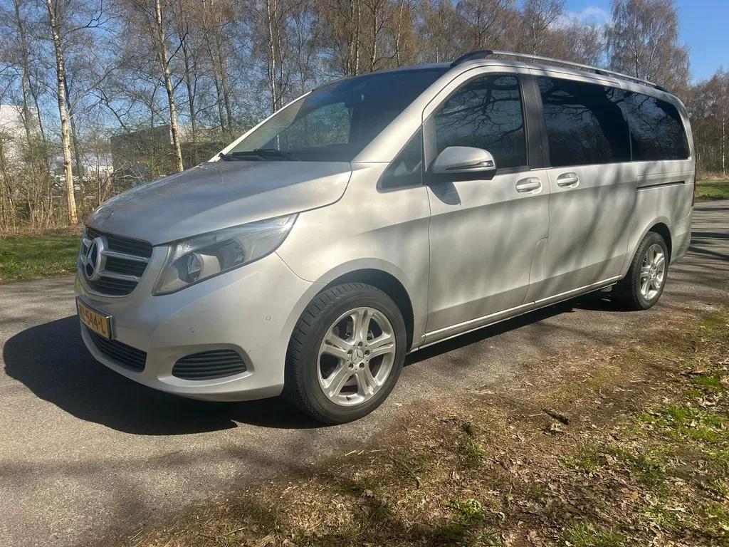 Mercedes-Benz V-Klasse (2017) — foto 1