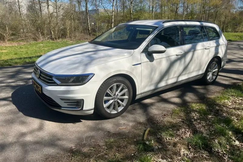 Volkswagen Passat (2016)