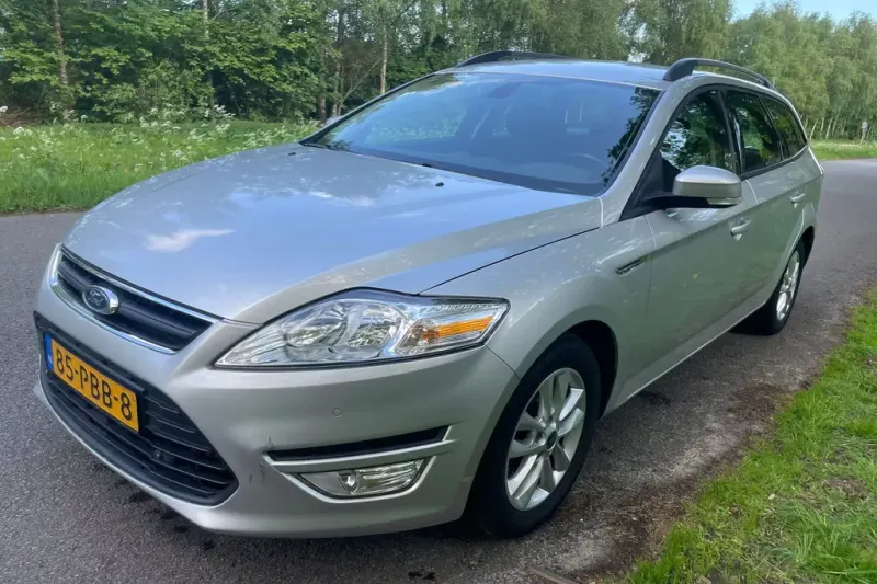 Ford Mondeo (2011)