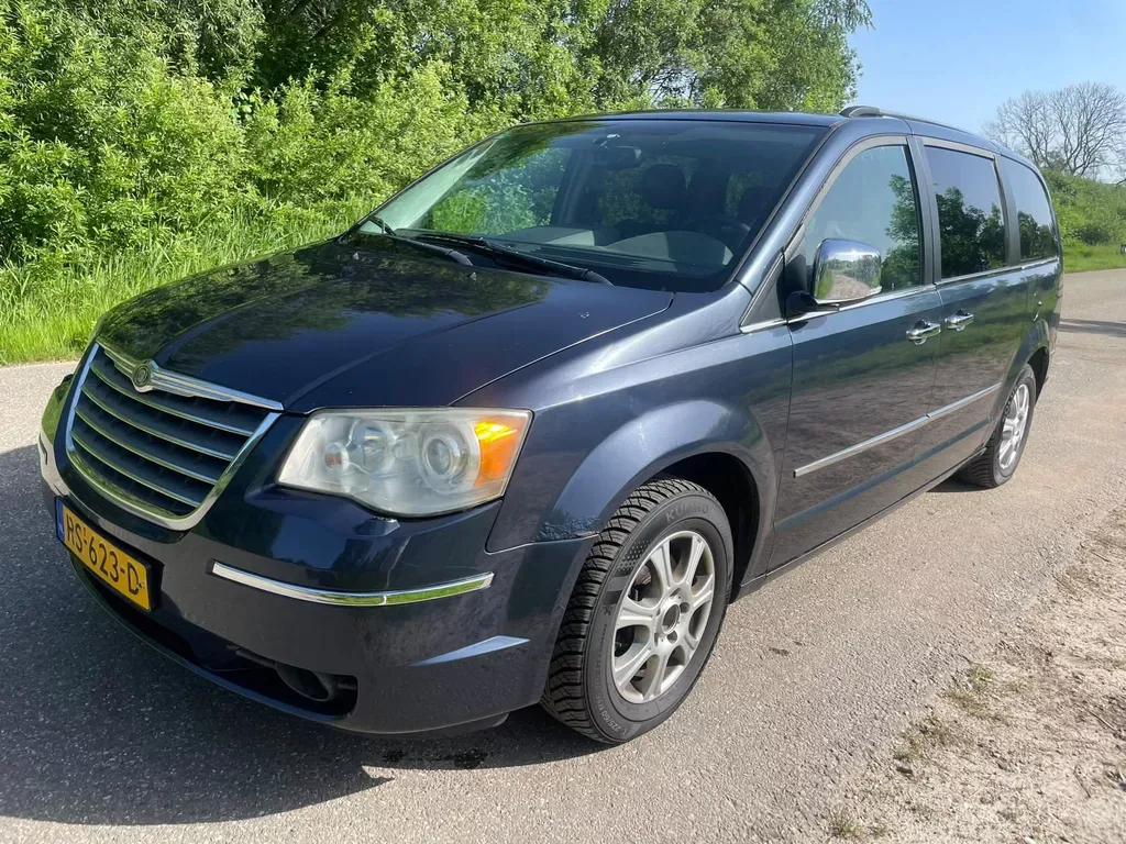 Chrysler Grand Voyager (2008) — foto 1