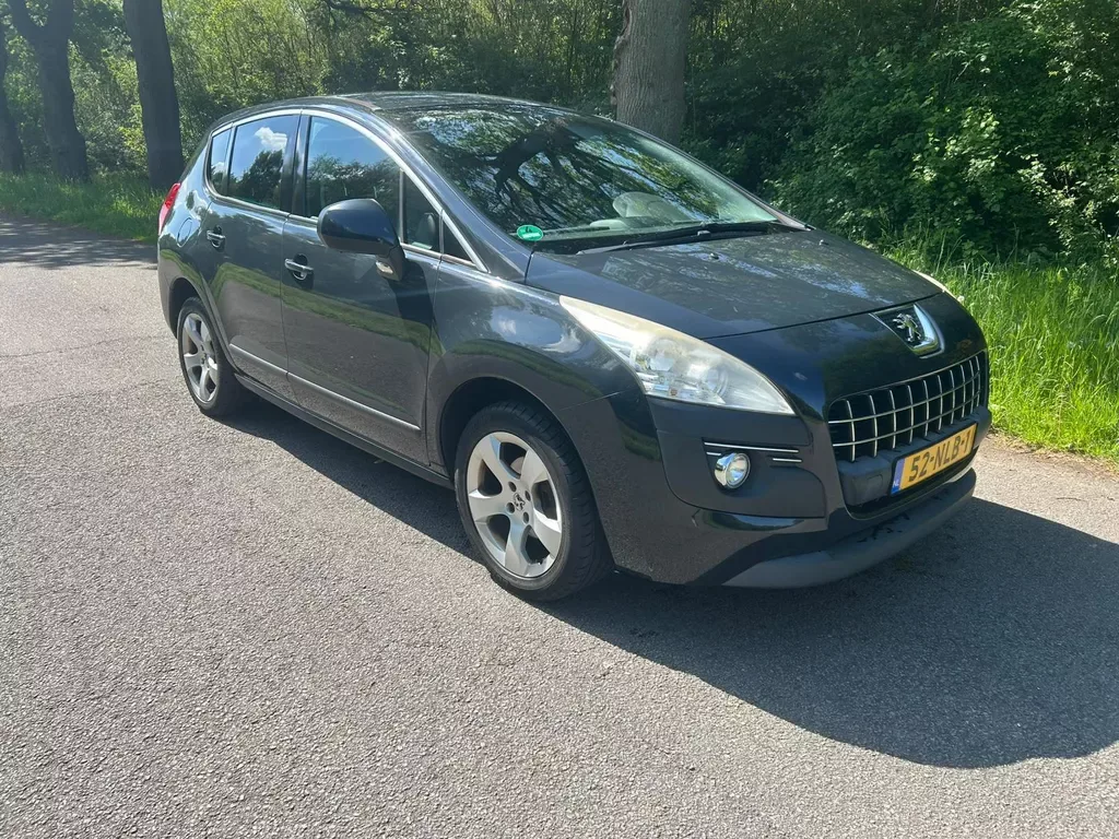 Peugeot 3008 (2010) — foto 1