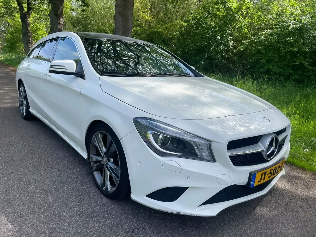 Mercedes-Benz CLA-Klasse (2016) — foto 1