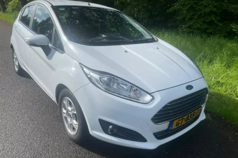 Ford Fiesta (2015)