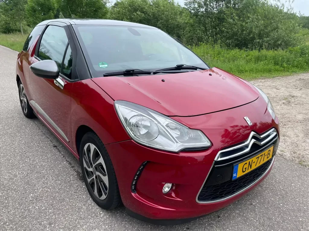 DS 3 (2015) — foto 1
