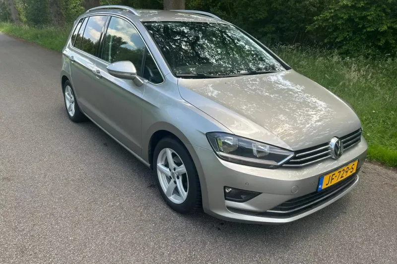 Volkswagen Golf (2016)