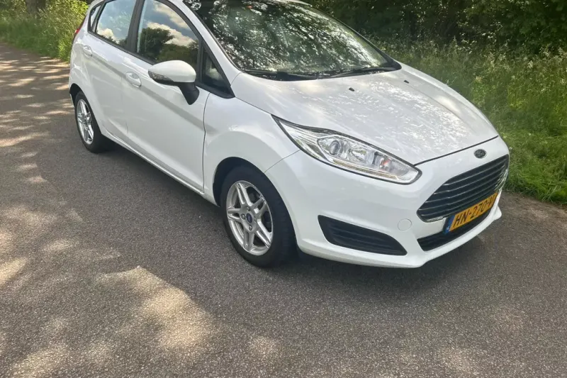 Ford Fiesta (2015)