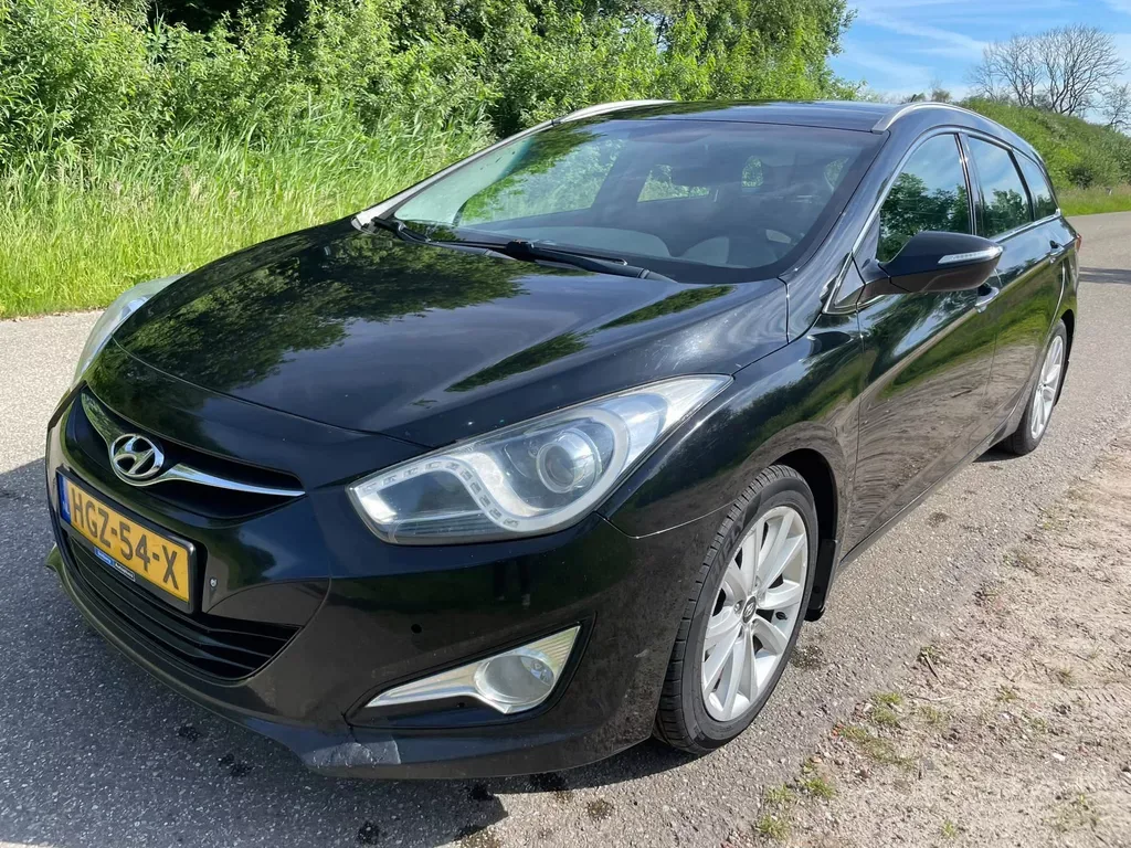 Hyundai i40 (2011) — foto 1