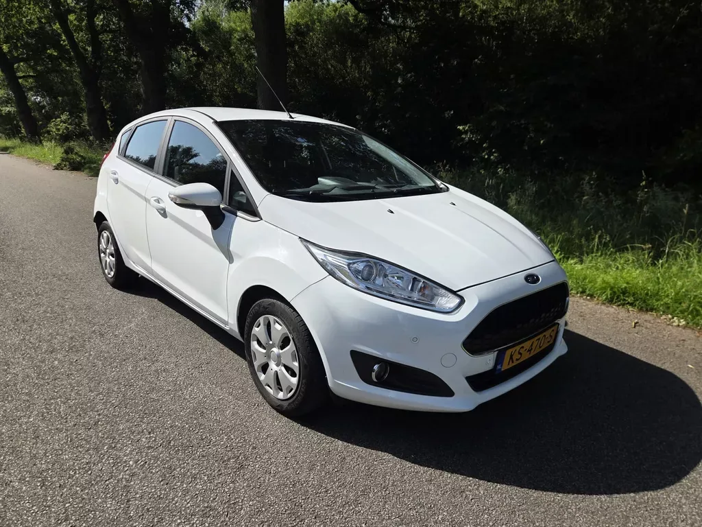 Ford Fiesta (2016) — foto 1