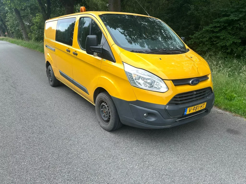Ford Transit Custom (2017) — foto 1