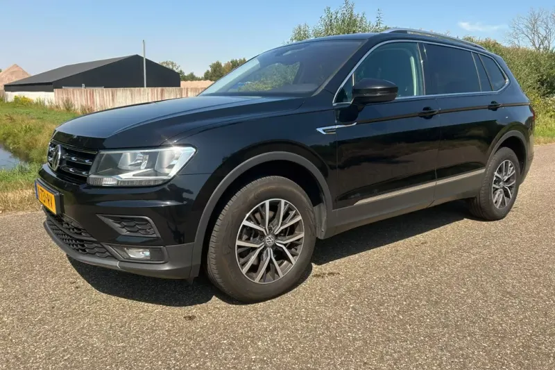 Volkswagen Tiguan (2021)