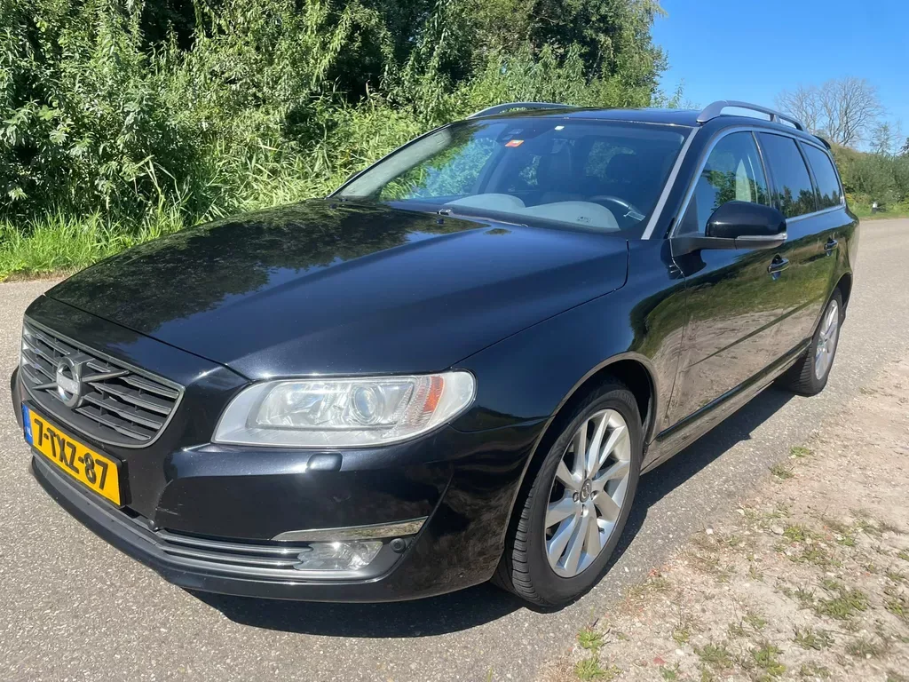 Volvo V70 (2014) — foto 1