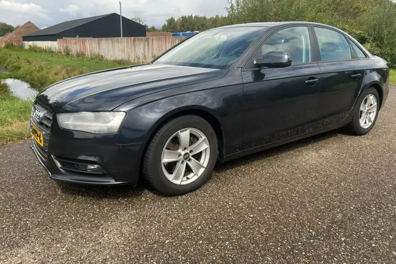 Audi A4 (2012)