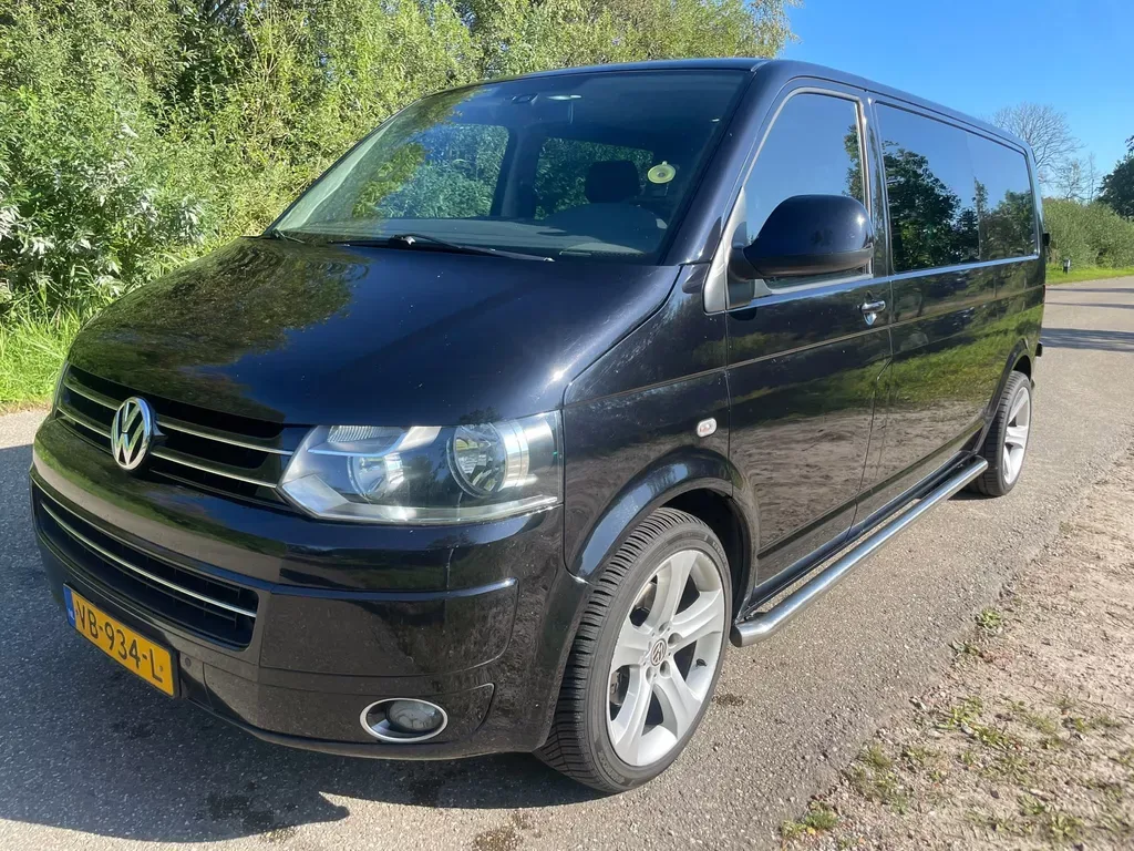 Volkswagen Transporter (2013) — foto 1