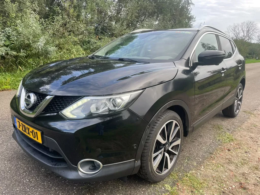 Nissan Qashqai (2015) — foto 1