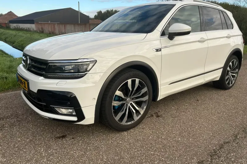 Volkswagen Tiguan (2016)